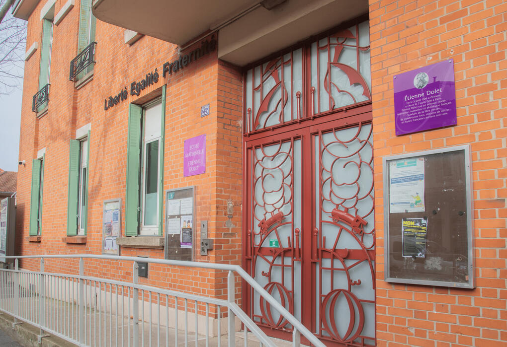 École Étienne Dolet Photo de l'école Étienne Dolet.